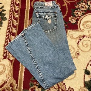 TRUE RELIGION low rise light wash jeans